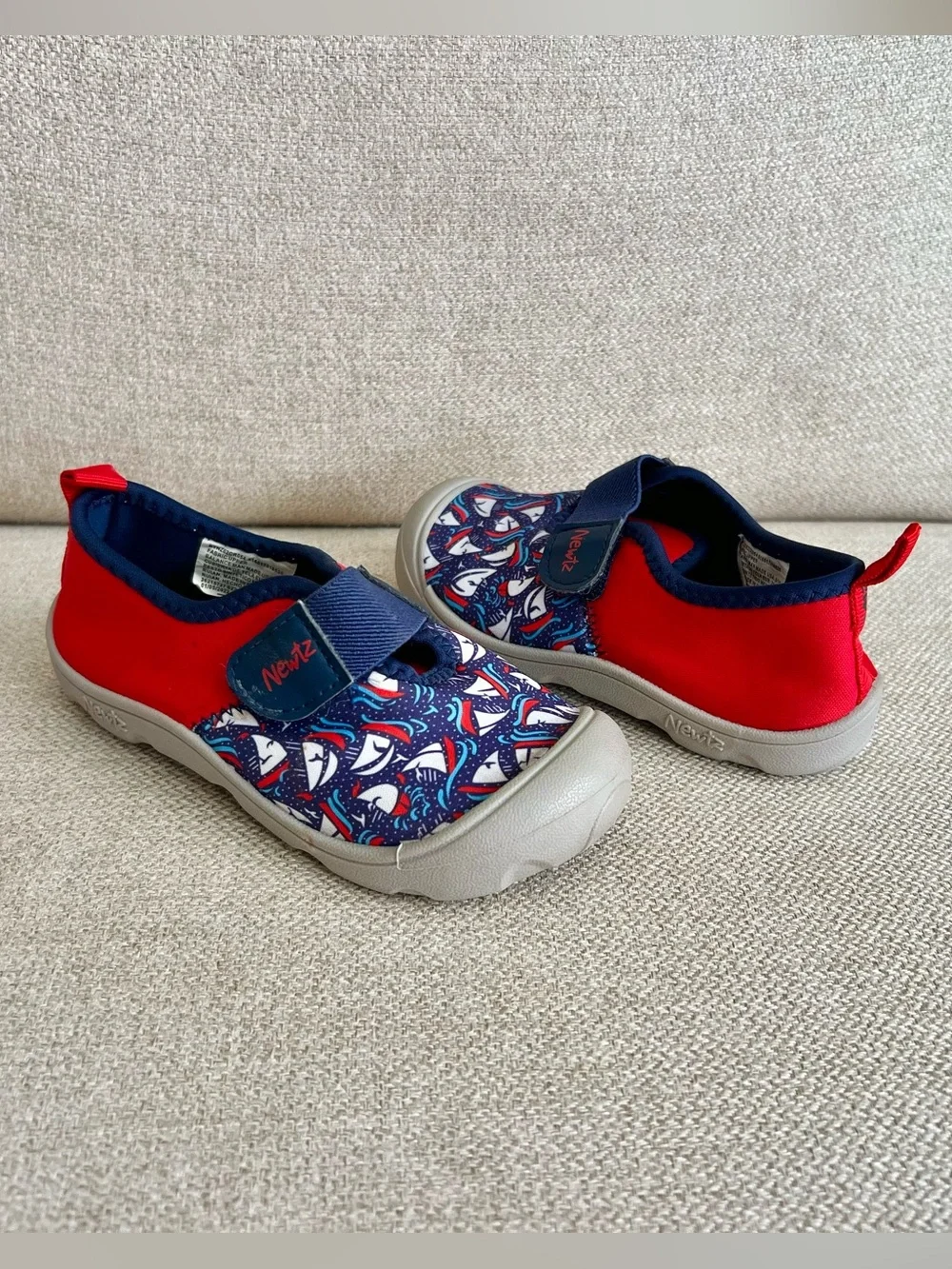 Newtz Size 9/10 Toddler Water Shoes Boat Print Red Navy GUC